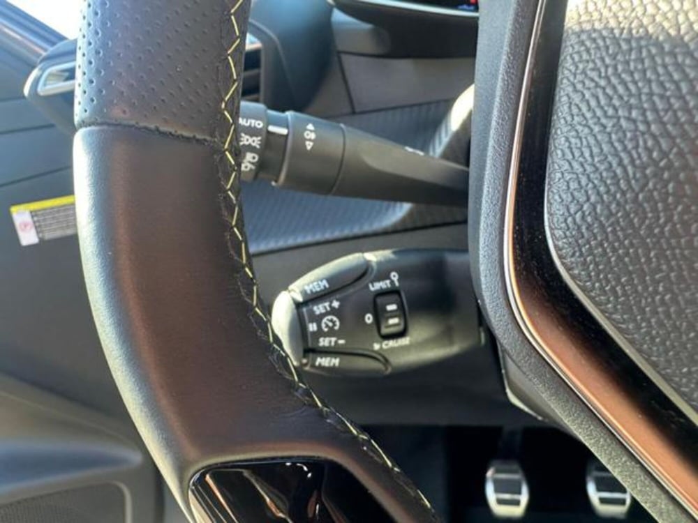 Peugeot 208 usata a Salerno (18)