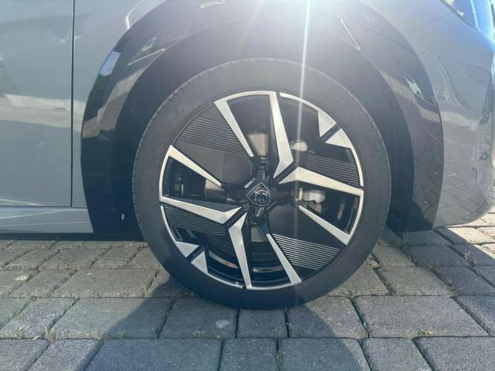 Peugeot 208 usata a Salerno (9)
