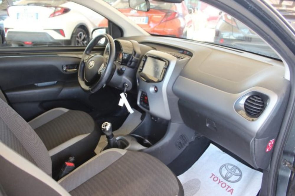 Toyota Aygo usata a Roma (6)