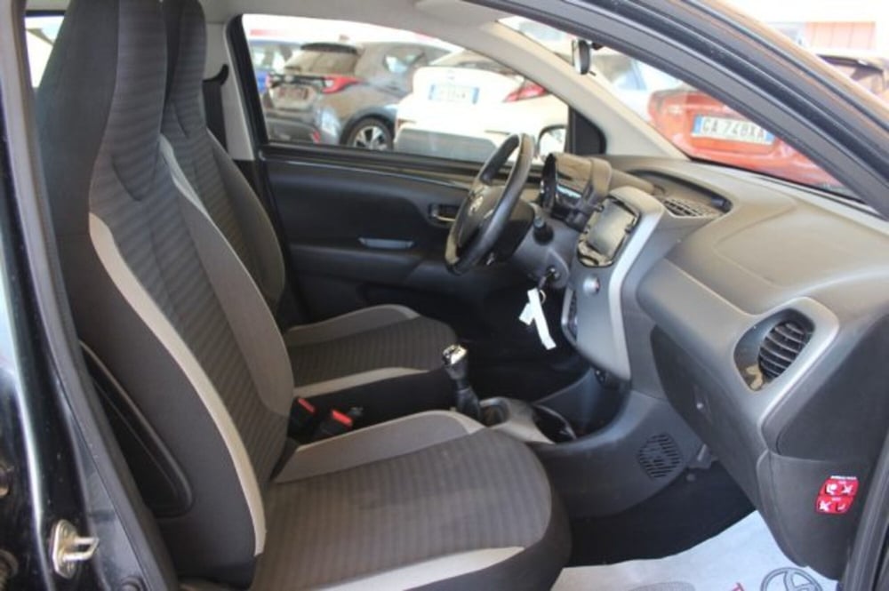 Toyota Aygo usata a Roma (7)