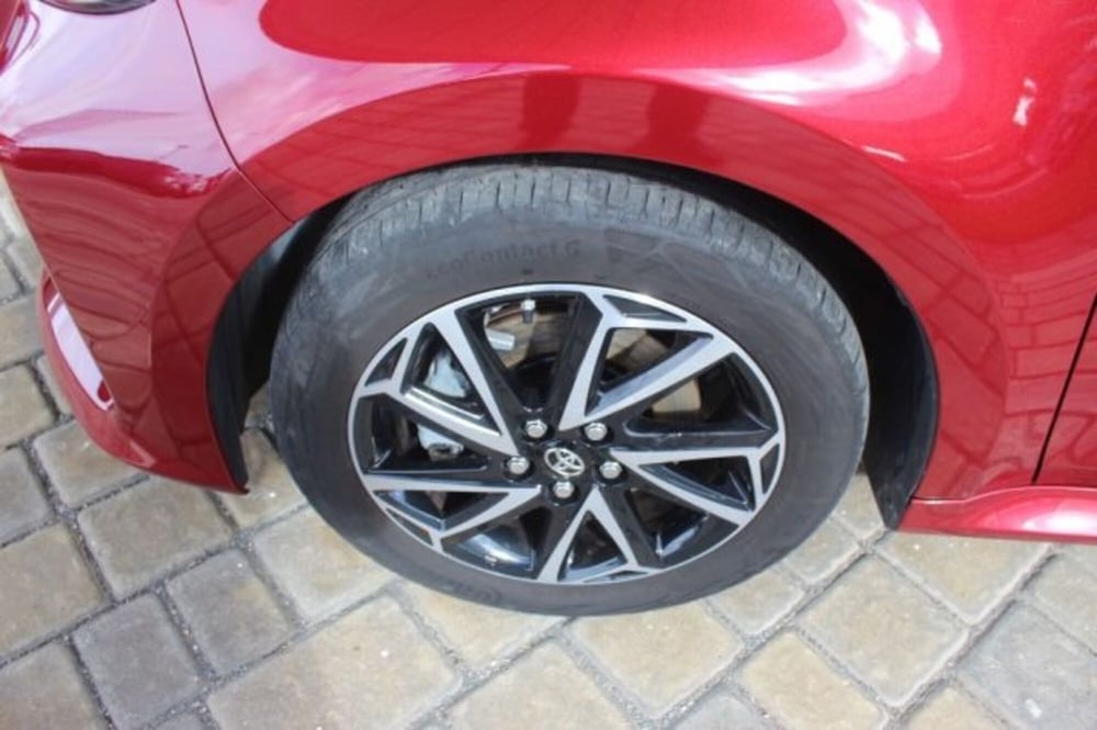 Toyota Yaris Cross usata a Roma (14)