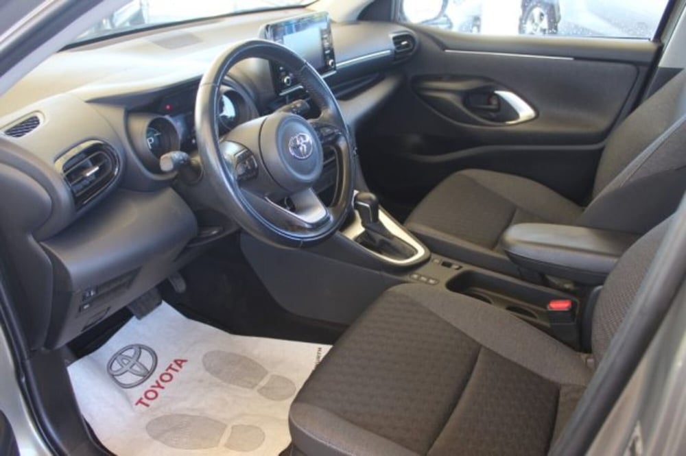 Toyota Yaris usata a Roma (12)