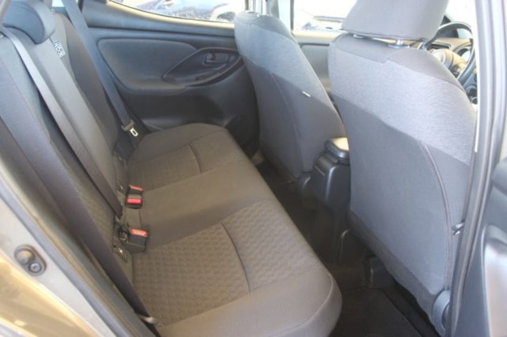 Toyota Yaris usata a Roma (8)