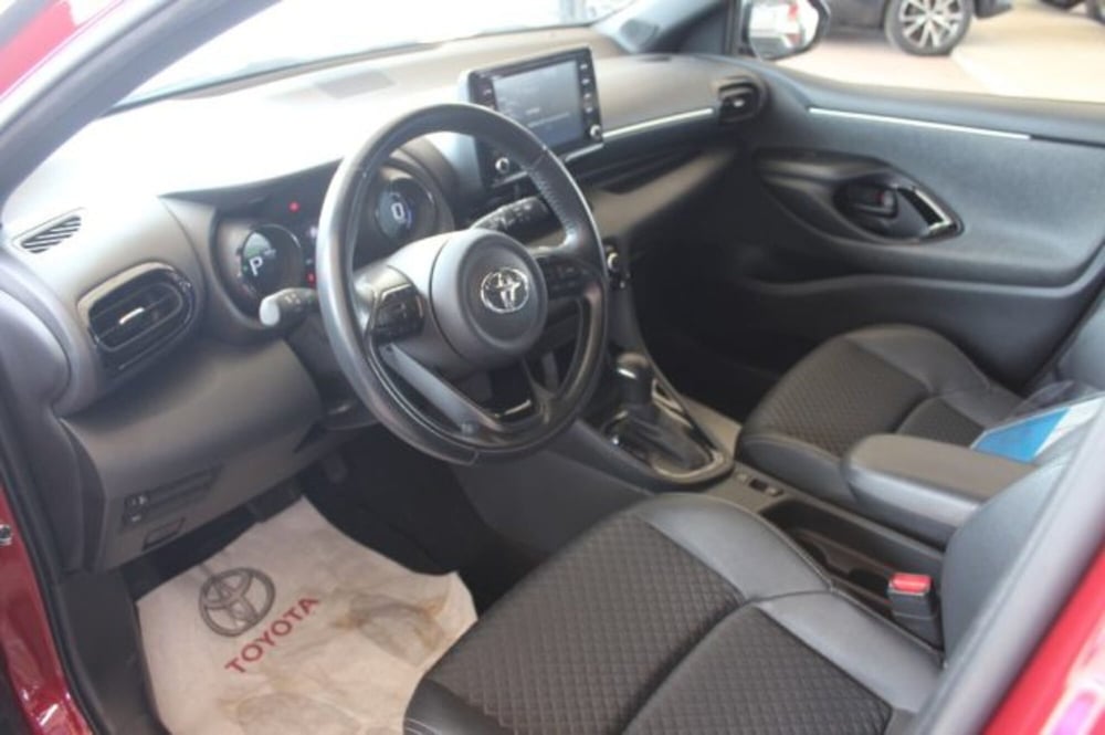 Toyota Yaris usata a Roma (12)