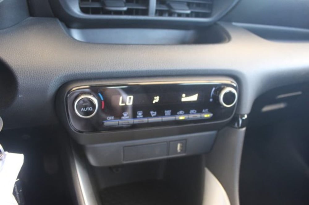 Toyota Yaris Cross usata a Roma (14)