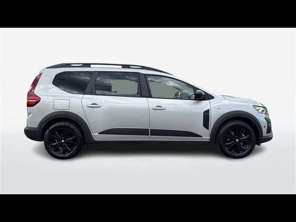 Dacia Jogger usata a Treviso (4)
