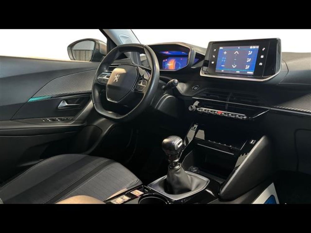 Peugeot 2008 usata a Firenze (10)