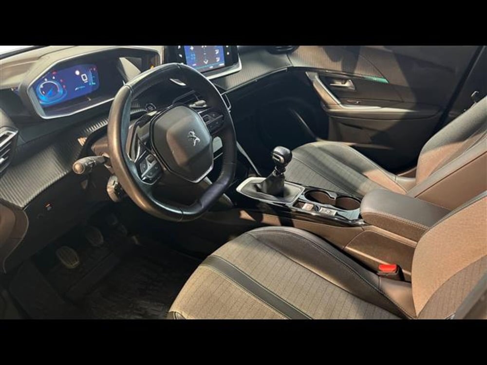 Peugeot 2008 usata a Firenze (11)