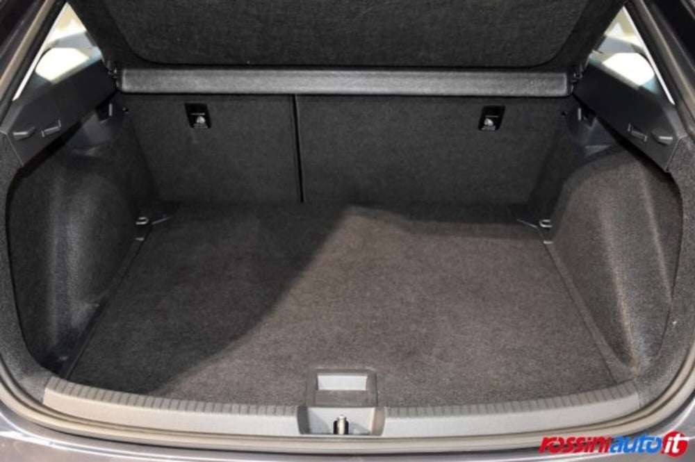 Volkswagen Taigo usata a Brescia (16)