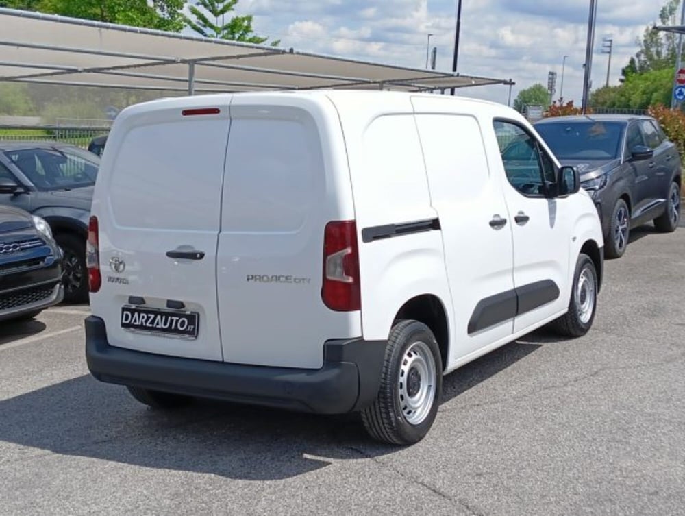 Toyota Proace City usata a Brescia (5)
