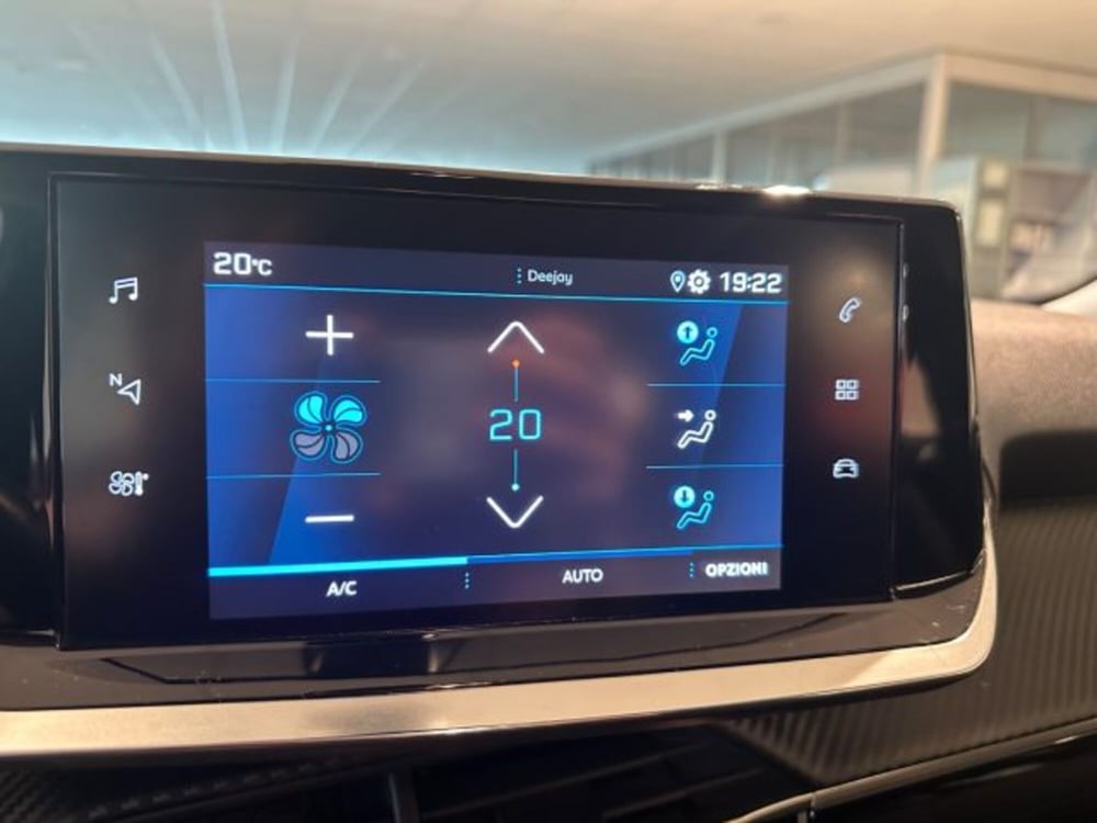 Peugeot 2008 usata a Reggio Emilia (13)