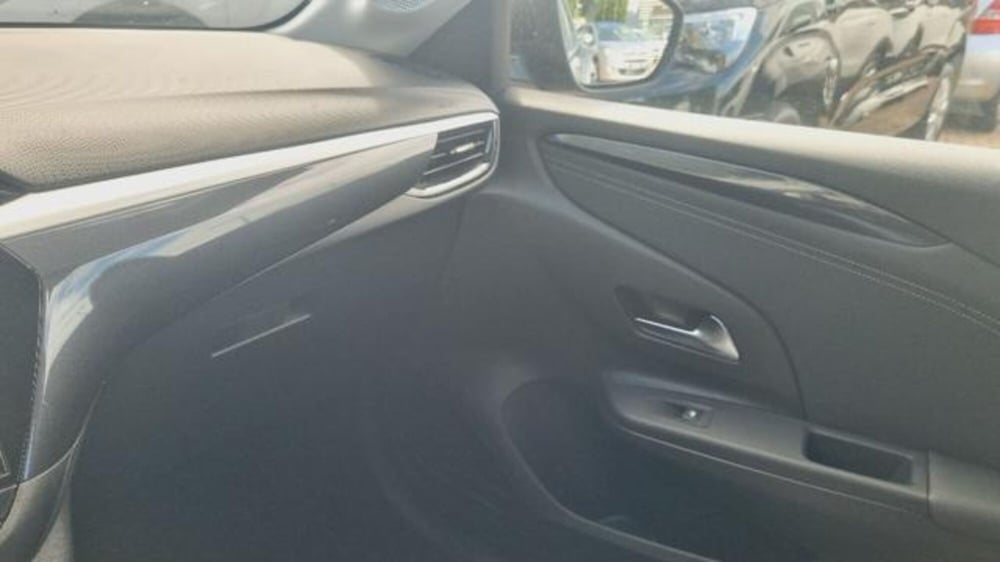 Opel Corsa usata a Savona (8)
