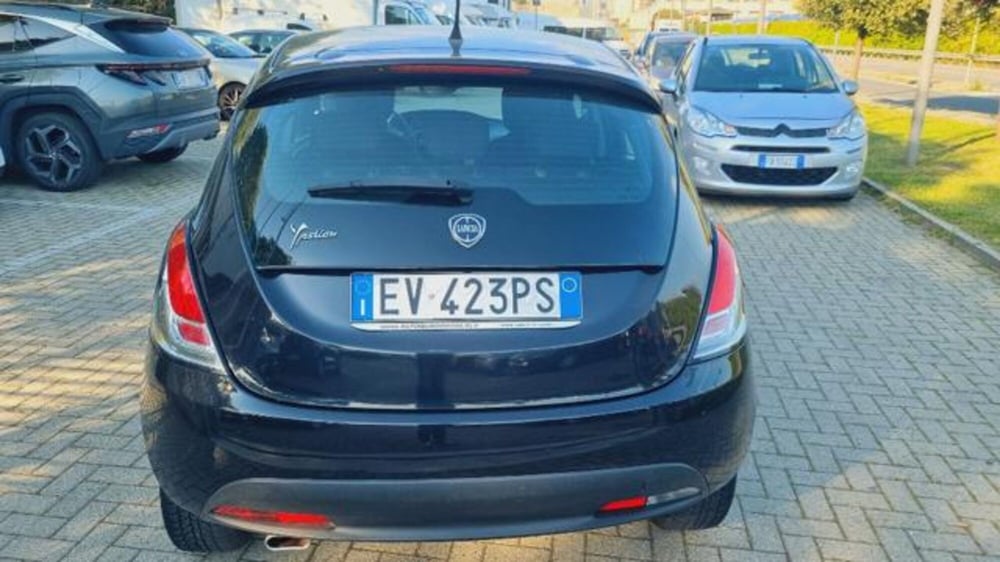 Lancia Ypsilon usata a Savona (20)