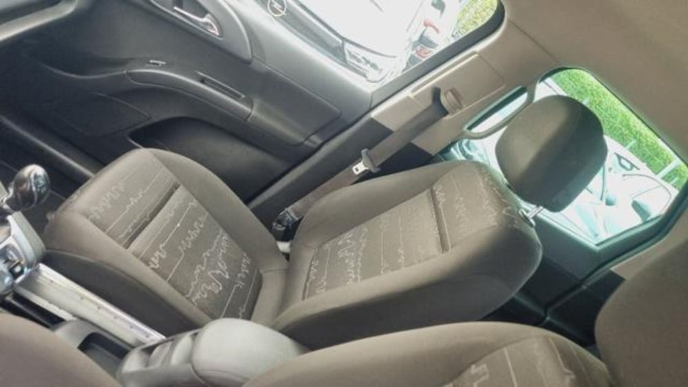 Opel Meriva usata a Savona (15)