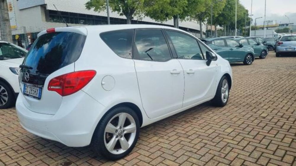 Opel Meriva usata a Savona (8)