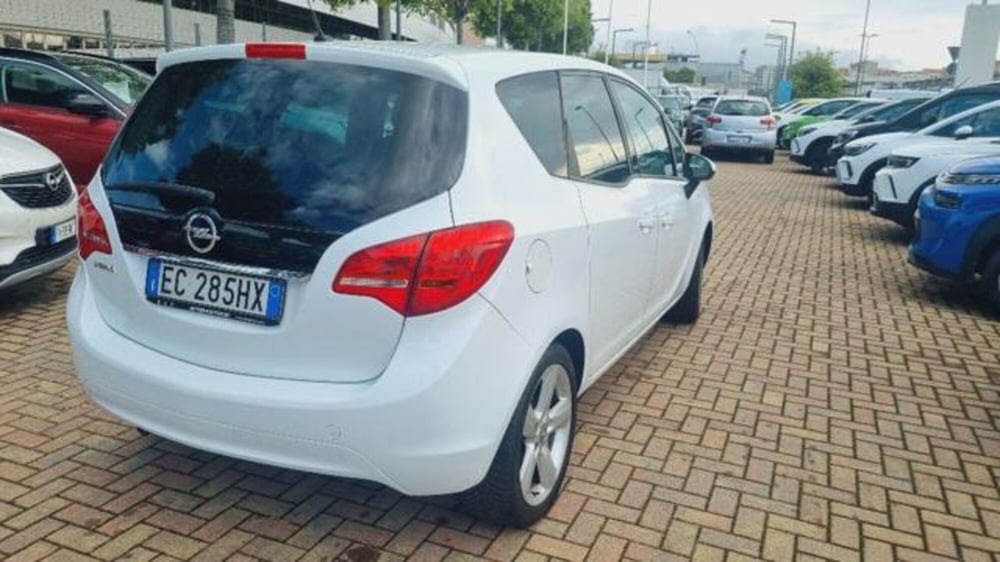 Opel Meriva usata a Savona (9)