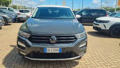 Volkswagen T-Roc 1.5 TSI ACT Sport BlueMotion Technology del 2021 usata a Savona