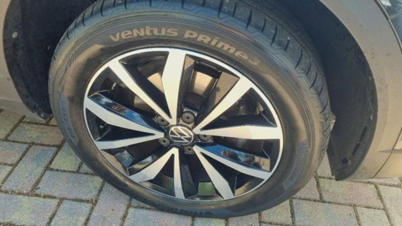 Volkswagen T-Roc usata a Savona (16)