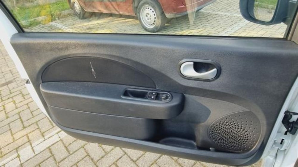 Renault Twingo usata a Savona (11)