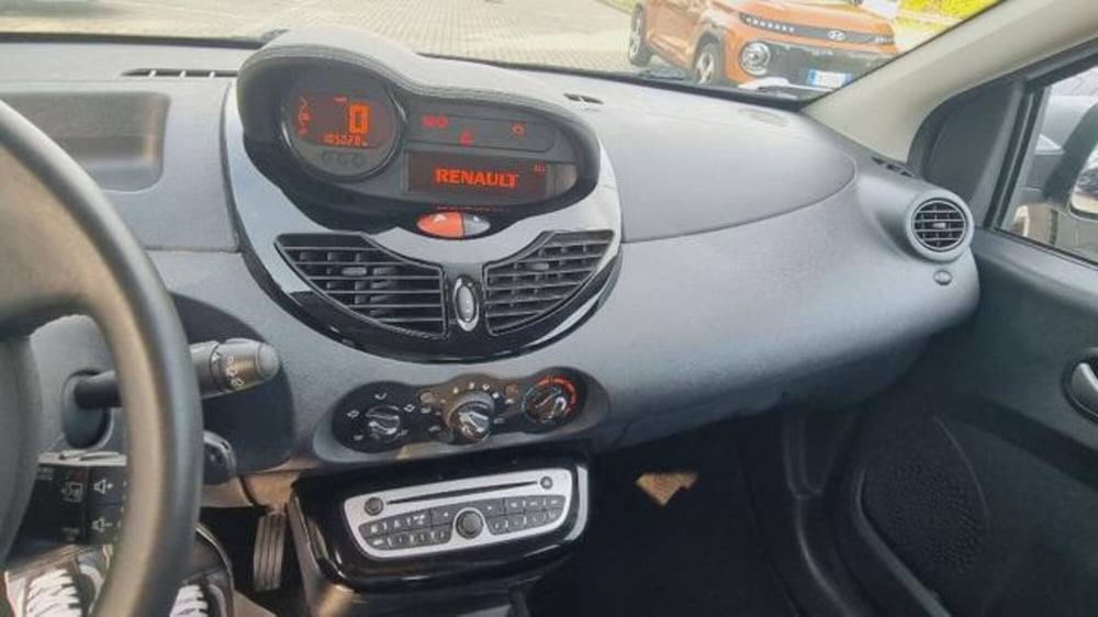 Renault Twingo usata a Savona (9)