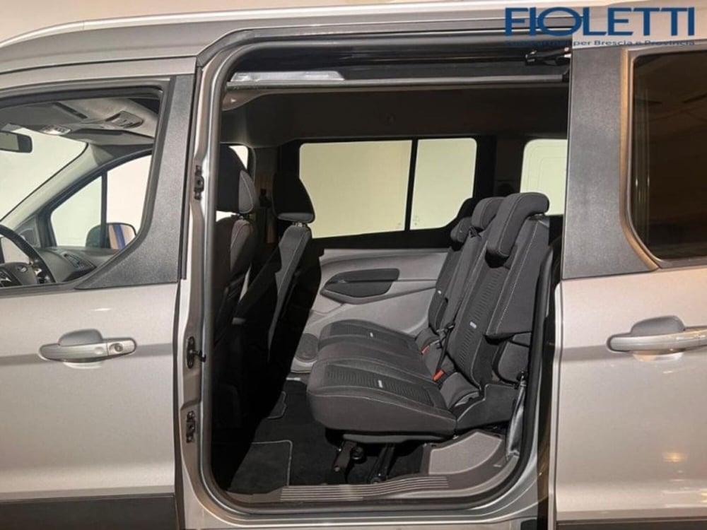 Ford Tourneo Connect usata a Brescia (11)