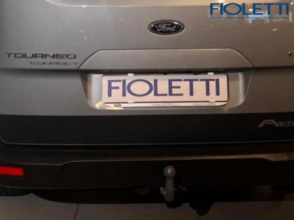 Ford Tourneo Connect usata a Brescia (13)