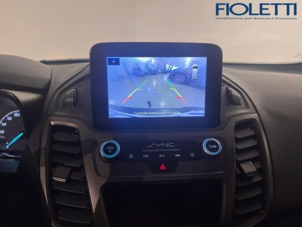 Ford Tourneo Connect usata a Brescia (9)