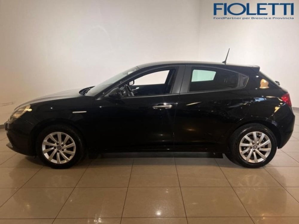 Alfa Romeo Giulietta usata a Brescia (4)