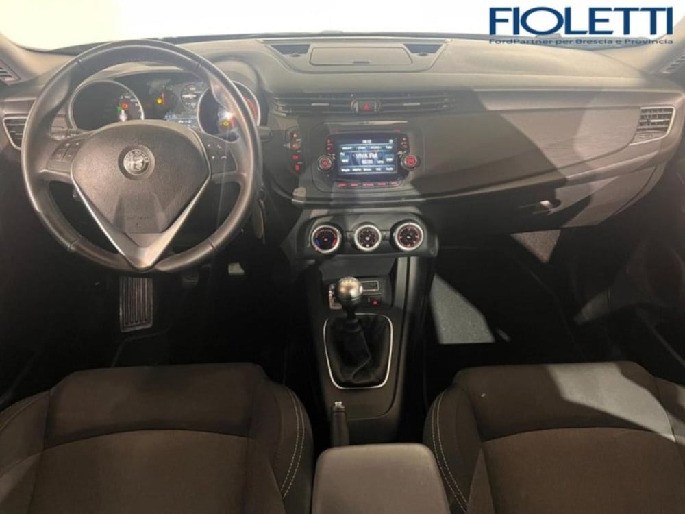 Alfa Romeo Giulietta usata a Brescia (6)