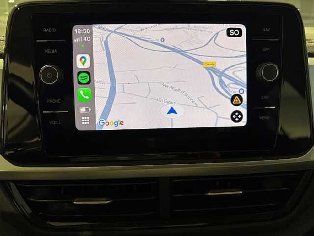 Volkswagen T-Roc usata a Napoli (18)