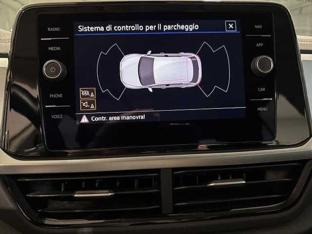 Volkswagen T-Roc usata a Napoli (19)