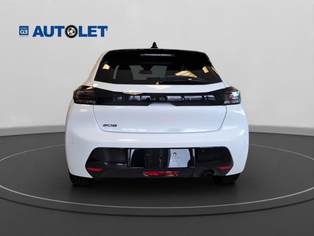 Peugeot 208 nuova a Genova (6)