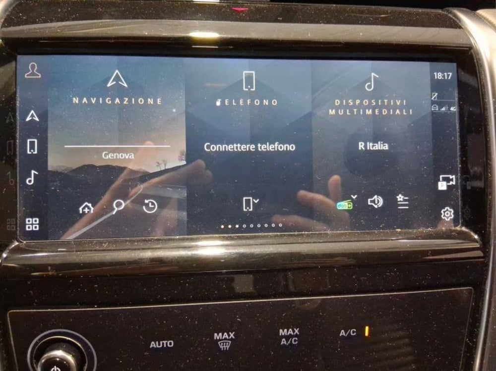 Land Rover Discovery Sport usata a Genova (15)