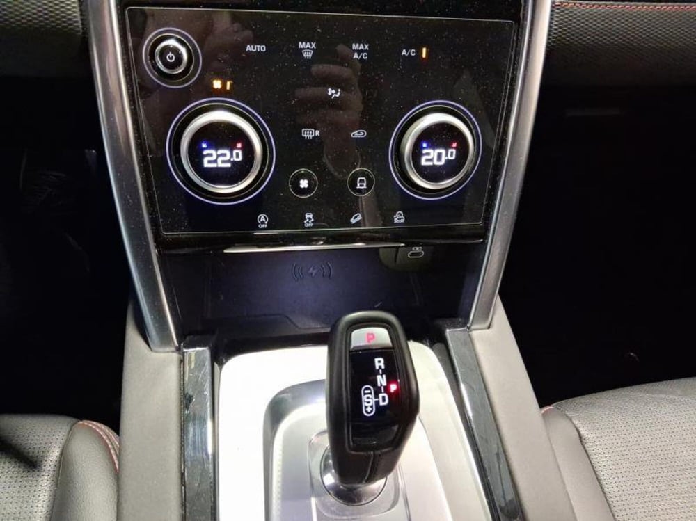 Land Rover Discovery Sport usata a Genova (16)