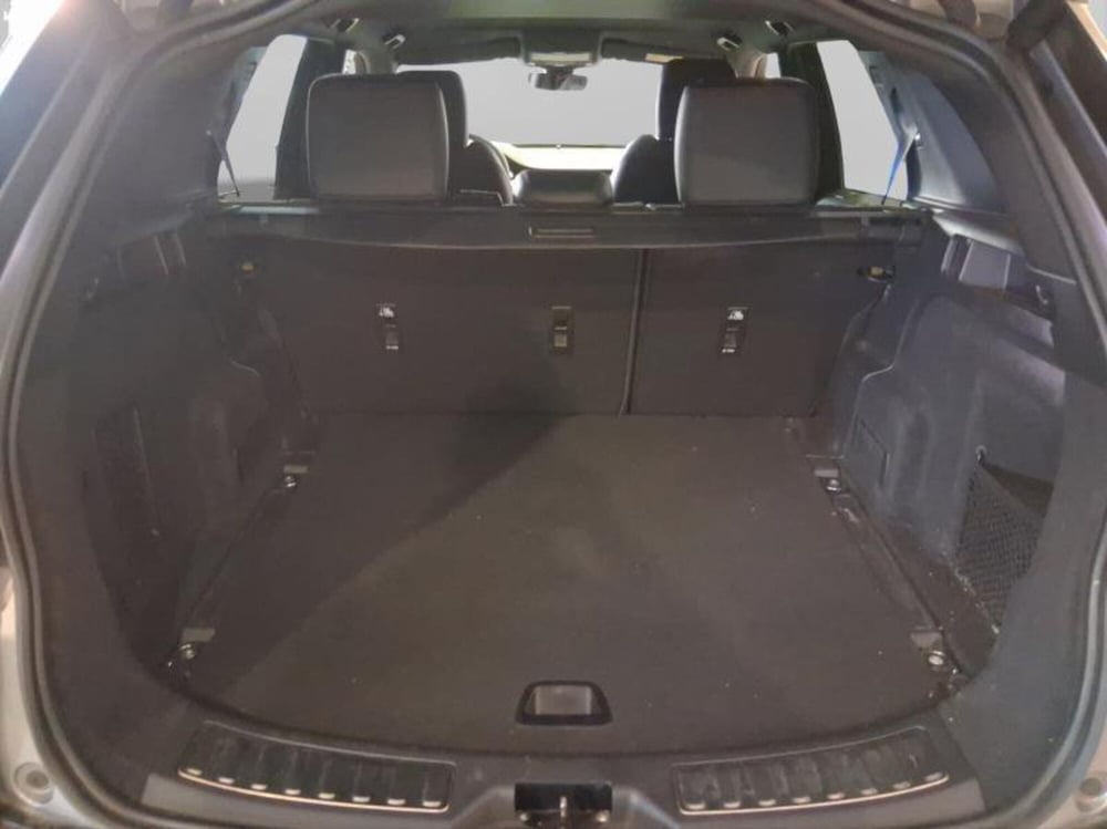 Land Rover Discovery Sport usata a Genova (17)