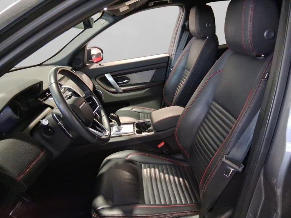 Land Rover Discovery Sport usata a Genova (9)