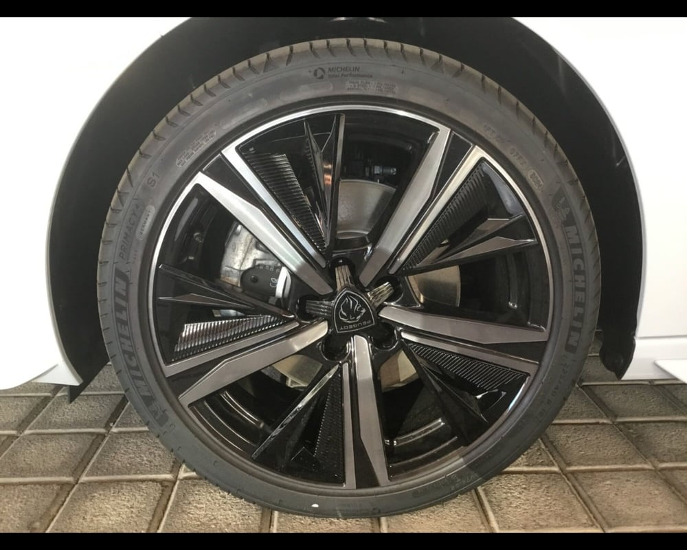 Peugeot 308 nuova a Varese (13)