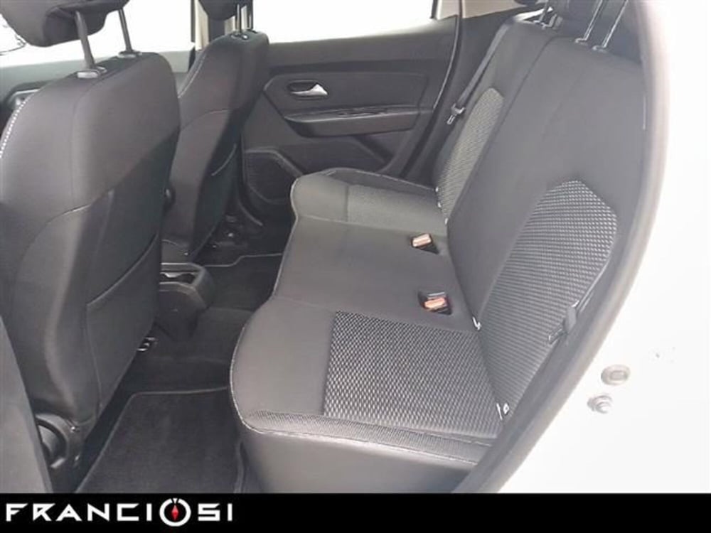 Dacia Duster usata a Modena (11)
