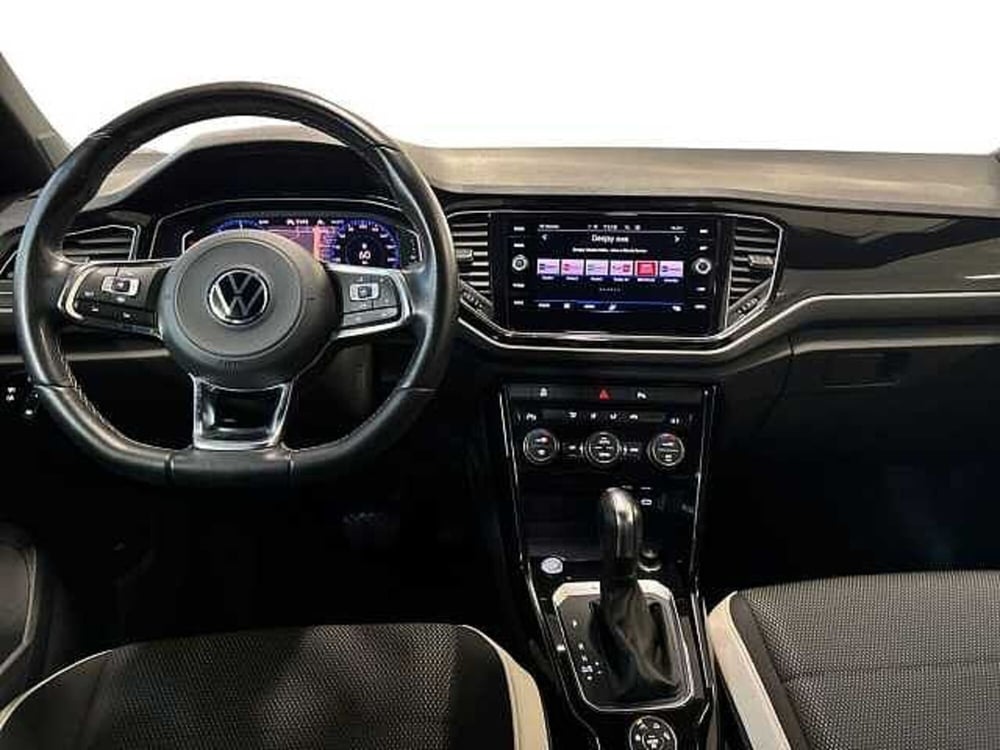 Volkswagen T-Roc usata a Prato (11)