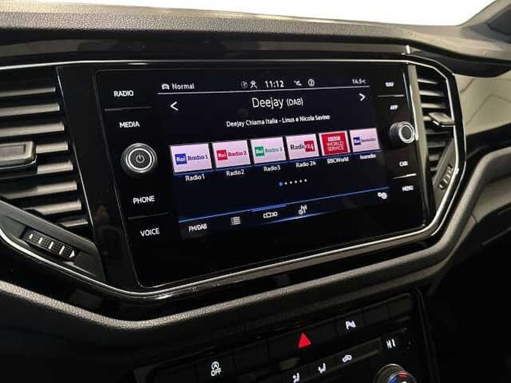 Volkswagen T-Roc usata a Prato (14)