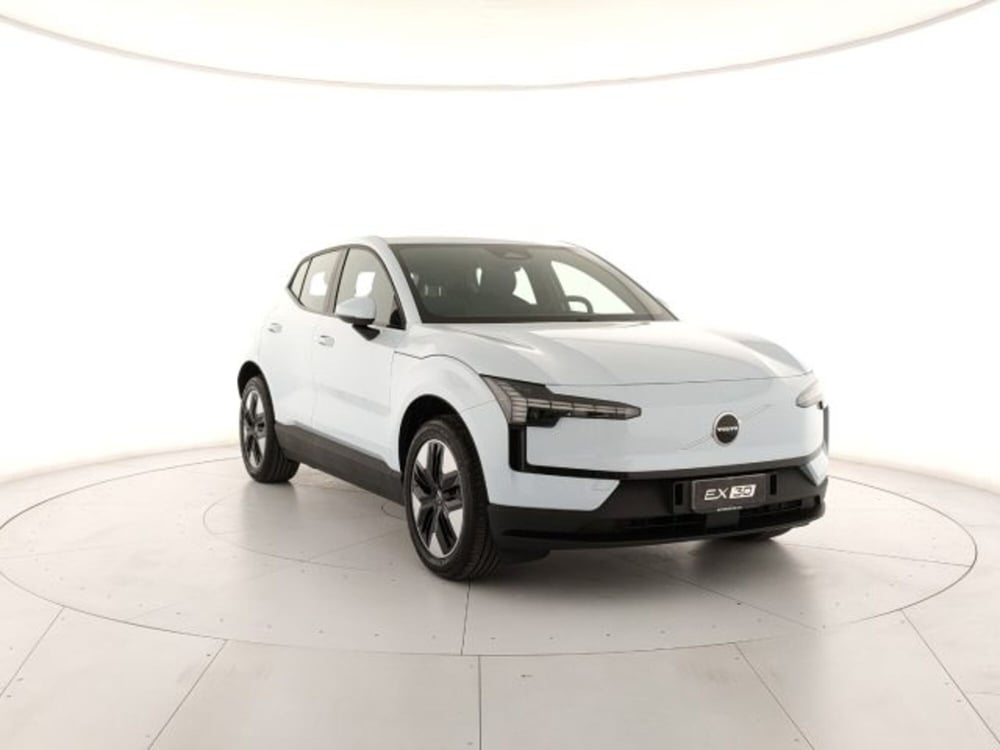 Volvo EX30 nuova a Modena (6)