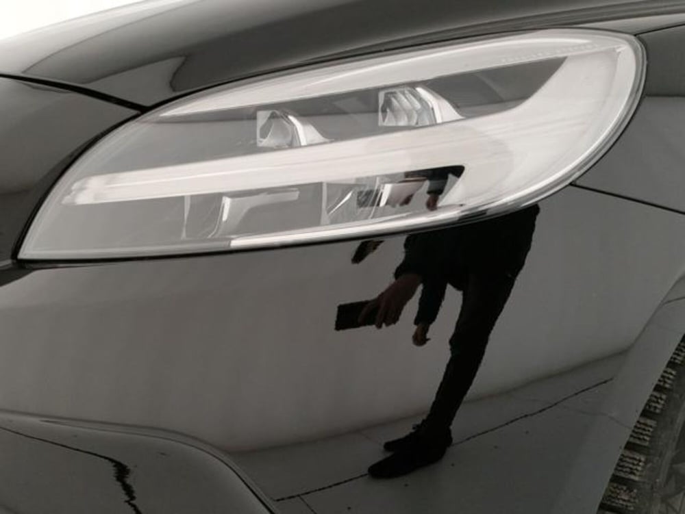 Volvo V40 usata a Modena (9)