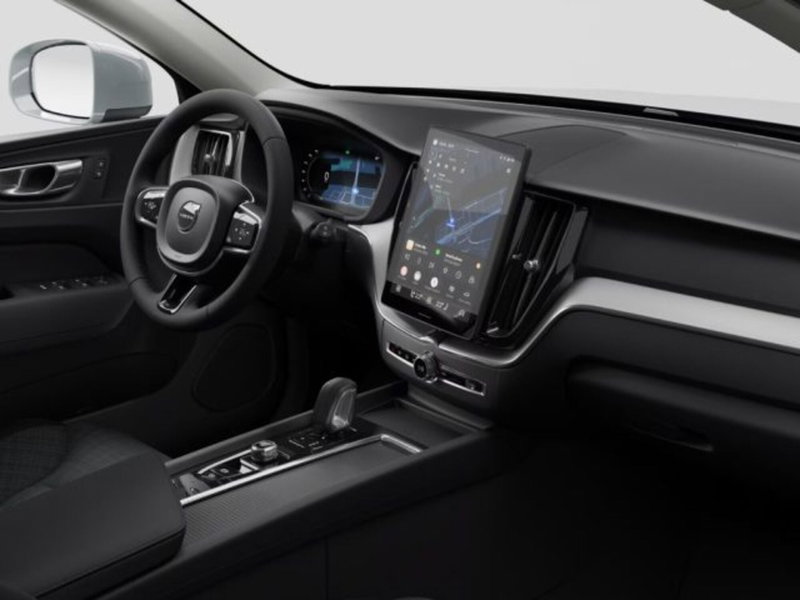 Volvo XC60 nuova a Modena (10)