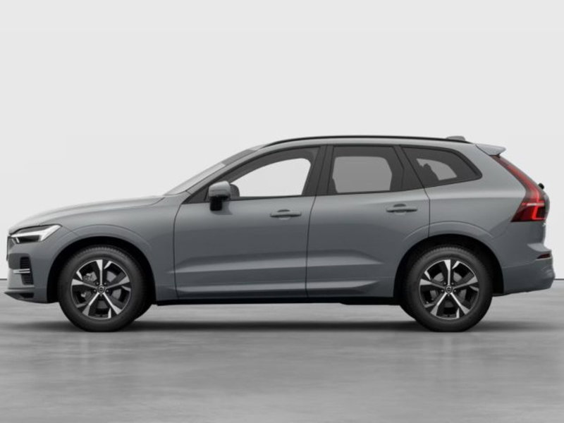 Volvo XC60 nuova a Modena (3)