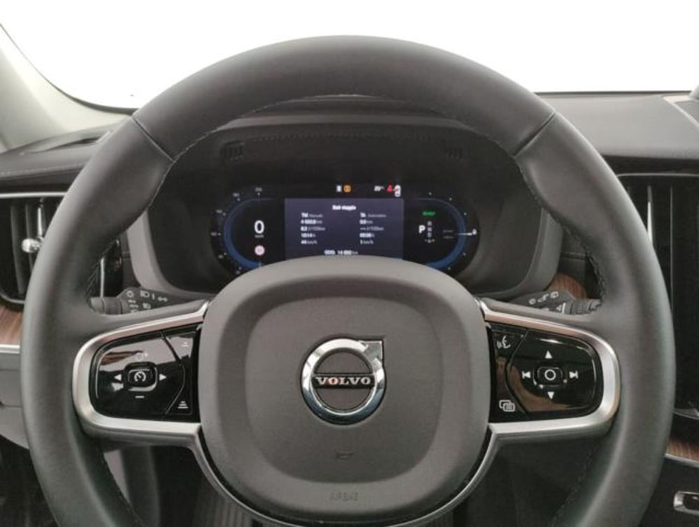 Volvo XC60 usata a Modena (18)