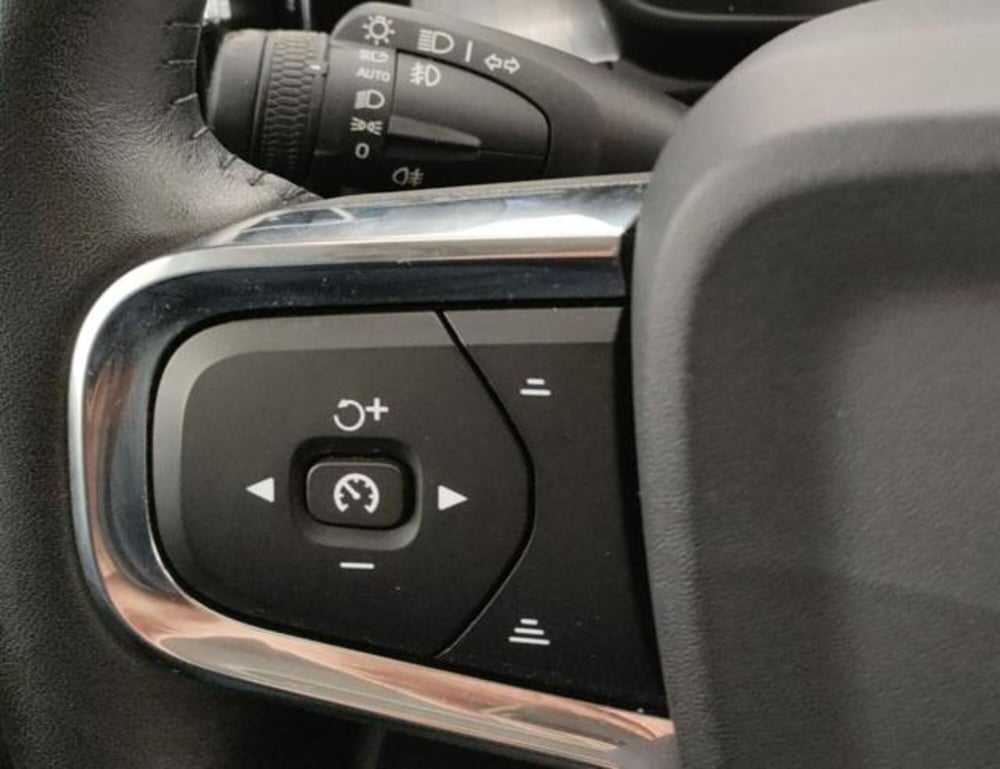 Volvo XC40 usata a Modena (15)