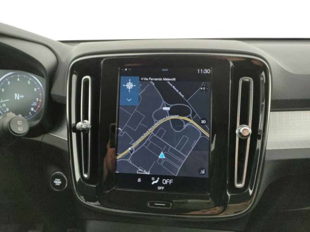 Volvo XC40 usata a Modena (18)