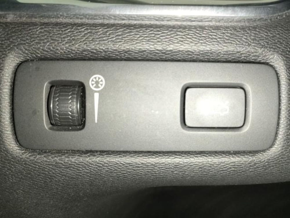 Volvo XC60 usata a Modena (11)