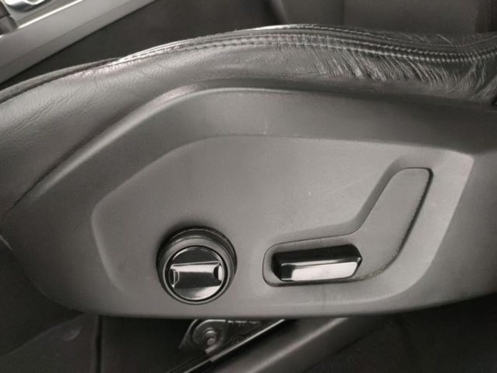 Volvo XC60 usata a Modena (12)