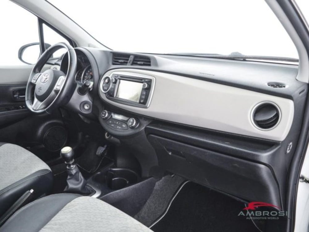 Toyota Yaris usata a Perugia (12)